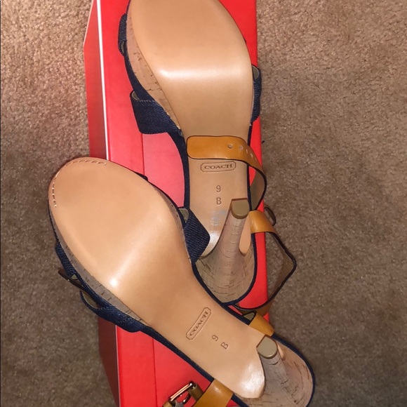 Coach Sandals - Picture 2 of 2